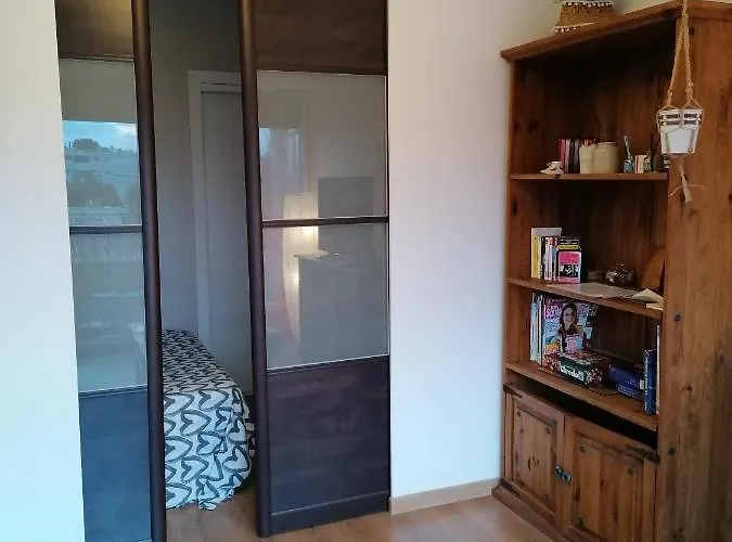 Circe - Nord-hopitaux-facultes Apartment